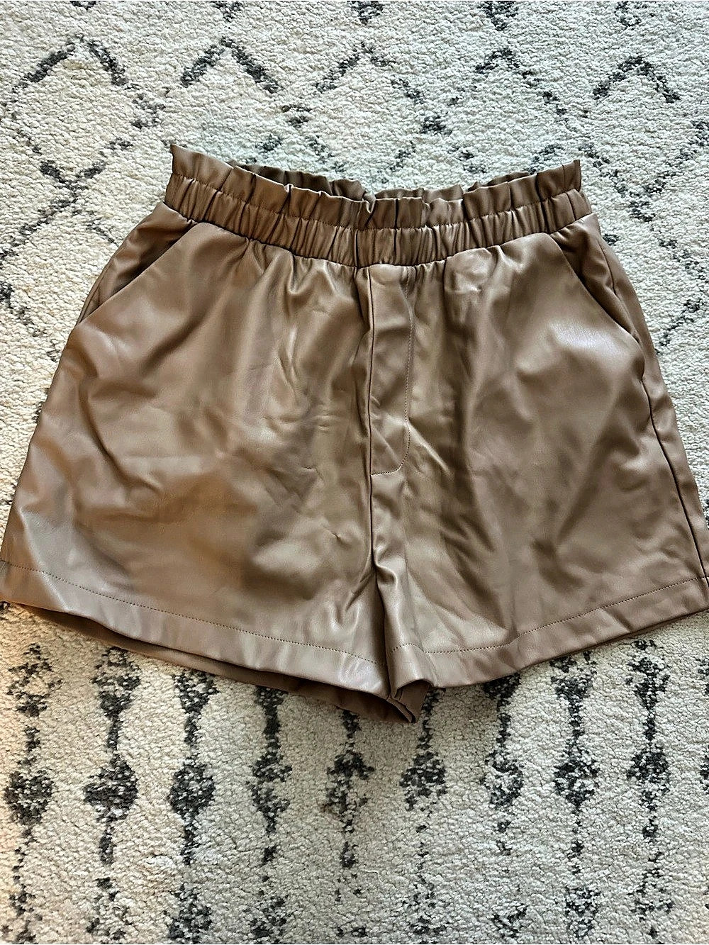 NEW BB Dakota Faux Leather High Waist Shorts in Tan. Size Medium